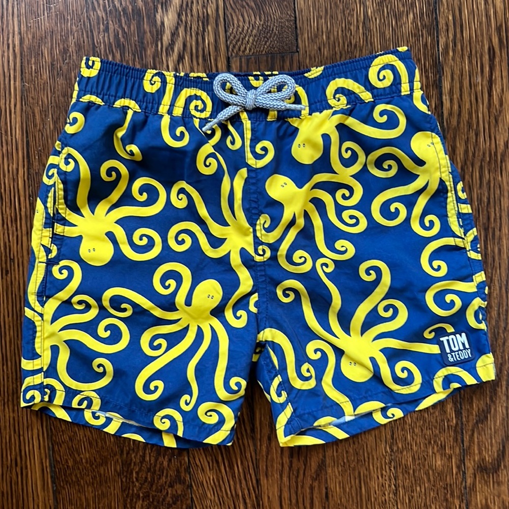 Tom and Teddy Boys swim trunks size 5/6